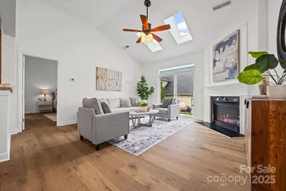 11022 Lucky Horseshoe Lane, Charlotte, NC 28277 - Photo 7