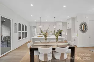 4918 Buckingham Dr, Charlotte, NC 28209 - Photo 13