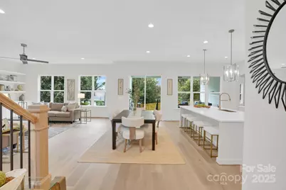 4918 Buckingham Drive, Charlotte, NC 28209 - Photo 5