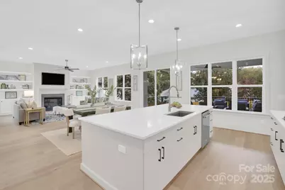 4918 Buckingham Drive, Charlotte, NC 28209 - Photo 11