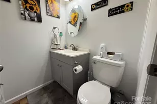 71 Maple St, Clyde, NC 28721 - Photo 11