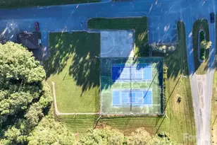 589 Newport Dr, Mount Gilead, NC 27306 - Photo 5