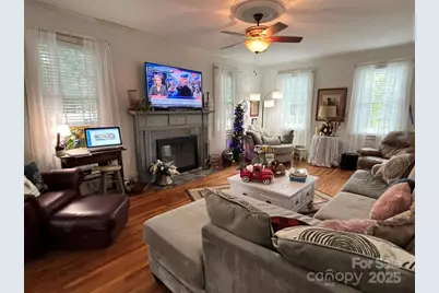 423 E Main Street, Conway, NC 27820 - Photo 37