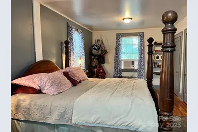 423 E Main Street, Conway, NC 27820 - Photo 7