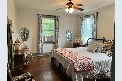 423 E Main Street, Conway, NC 27820 - Photo 11