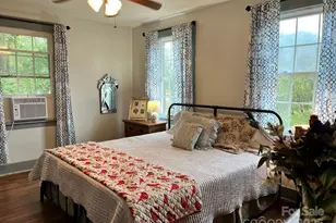 423 E Main St, Conway, NC 27820 - Photo 13