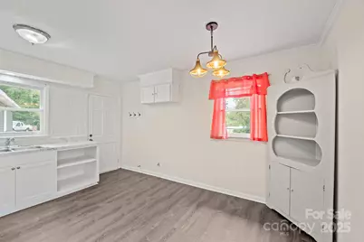 801 N Grove Street, Lincolnton, NC 28092 - Photo 9