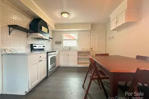 801 N Grove St, Lincolnton, NC 28092 - Photo 7