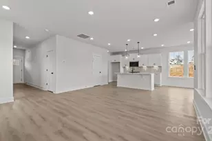 114 Canary Ln, Mooresville, NC 28115 - Photo 3