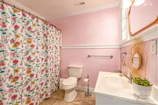 300 Morgan St, Marion, NC 28752 - Photo 21