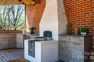 300 Morgan St, Marion, NC 28752 - Photo 27