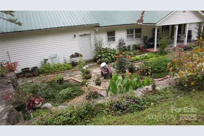 524 Clear Creek Road, Burnsville, NC 28714 - Photo 3