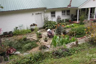 524 Clear Creek Rd, Burnsville, NC 28714 - Photo 3