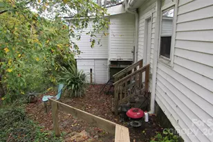 524 Clear Creek Rd, Burnsville, NC 28714 - Photo 17