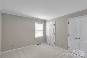 1401 Matthews Plantation Dr, Matthews, NC 28105 - Photo 31