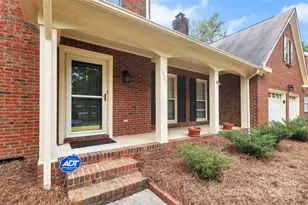 1401 Matthews Plantation Dr, Matthews, NC 28105 - Photo 5