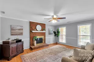 1401 Matthews Plantation Dr, Matthews, NC 28105 - Photo 23