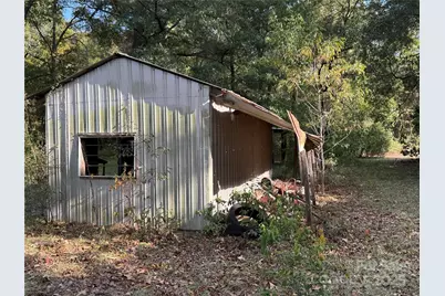 2824 W Black Creek Road, Florence, SC 29501 - Photo 13