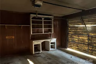 2824 W Black Creek Rd, Florence, SC 29501 - Photo 9