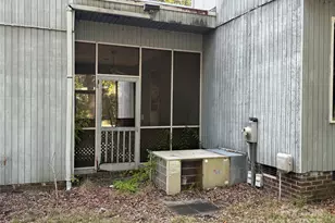 2824 W Black Creek Rd, Florence, SC 29501 - Photo 7