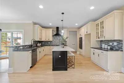 4023 Randolph Road, Charlotte, NC 28211 - Photo 5