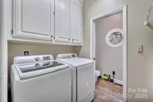 555 19th Ave Ln NW, Hickory, NC 28601 - Photo 23