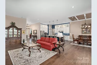 390 Dancing Bear Drive, Hendersonville, NC 28739 - Photo 5