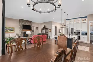 390 Dancing Bear Dr, Hendersonville, NC 28739 - Photo 7