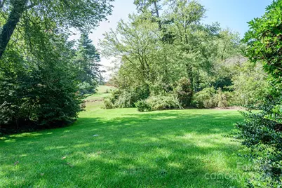 32 W Fairway Drive, Etowah, NC 28729 - Photo 5