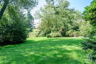 32 W Fairway Dr, Etowah, NC 28729 - Photo 5