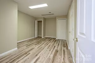 32 W Fairway Dr, Etowah, NC 28729 - Photo 37