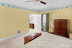 40 Tiverton Ln, Asheville, NC 28803 - Photo 17