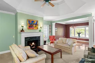 40 Tiverton Ln, Asheville, NC 28803 - Photo 7