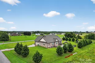 649 Sunny Slope Dr, Cowpens, SC 29330 - Photo 45