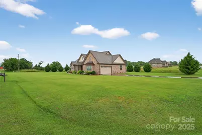 649 Sunny Slope Drive, Cowpens, SC 29330 - Photo 3