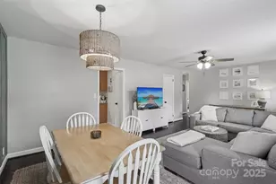 3808 Seaforth Dr, Charlotte, NC 28205 - Photo 15