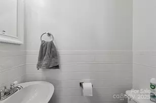 3808 Seaforth Dr, Charlotte, NC 28205 - Photo 25