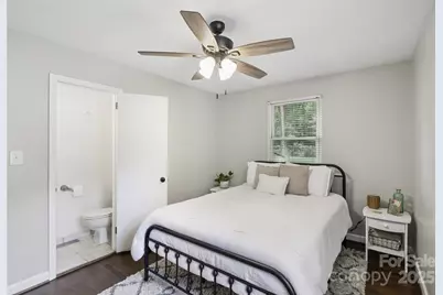 3808 Seaforth Drive, Charlotte, NC 28205 - Photo 23