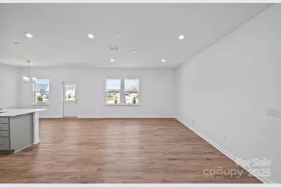 11521 Glasden Road #523, Charlotte, NC 28278 - Photo 5