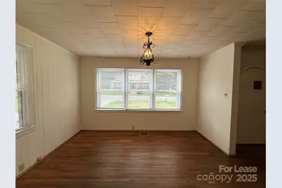730 E Iredell Avenue, Mooresville, NC 28115 - Photo 7