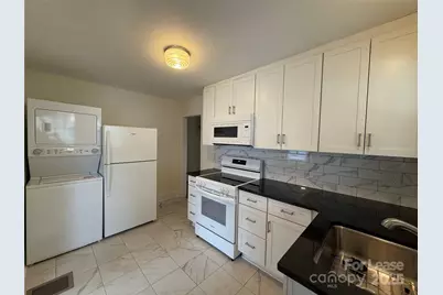 730 E Iredell Avenue, Mooresville, NC 28115 - Photo 3