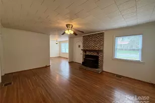 730 E Iredell Ave, Mooresville, NC 28115 - Photo 9