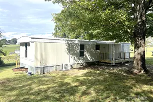 3674 Lr Walker Rd, Morganton, NC 28655 - Photo 15