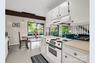 486 Oxford Road, Lake Junaluska, NC 28745 - Photo 15