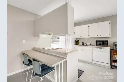 486 Oxford Road, Lake Junaluska, NC 28745 - Photo 13