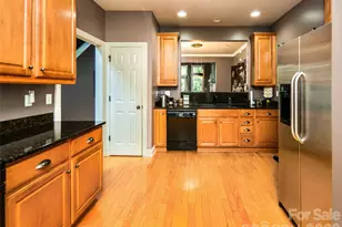26 Black Horse Run, Biltmore Lake, NC 28715 - Photo 7