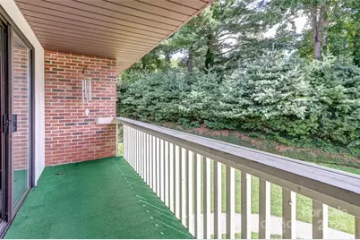 103 Oakwood Place #3, Hendersonville, NC 28792 - Photo 5