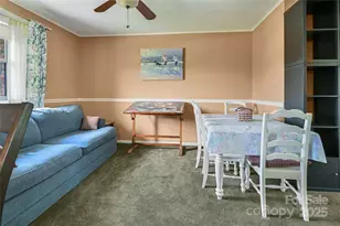 103 Oakwood Pl, Hendersonville, NC 28792 - Photo 9