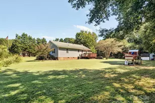 2544 Mt Harmony Church Rd, Matthews, NC 28105 - Photo 15