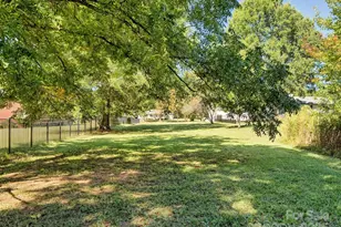 2544 Mt Harmony Church Rd, Matthews, NC 28105 - Photo 17